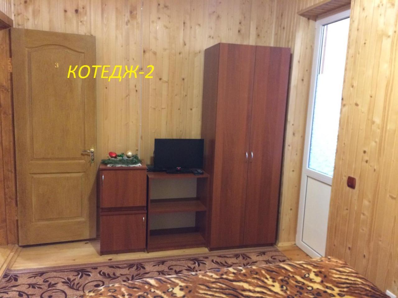 Котедж ,,Тік" 호텔 타타리브 외부 사진