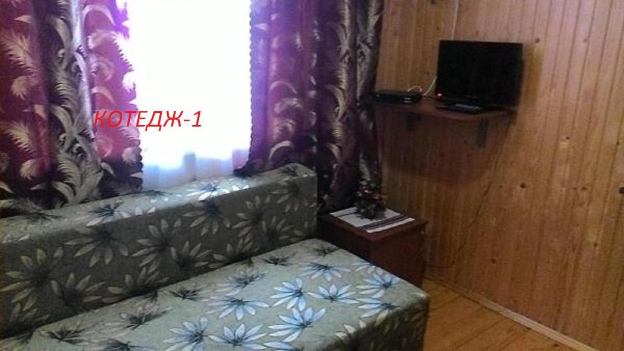 Котедж ,,Тік" 호텔 타타리브 외부 사진