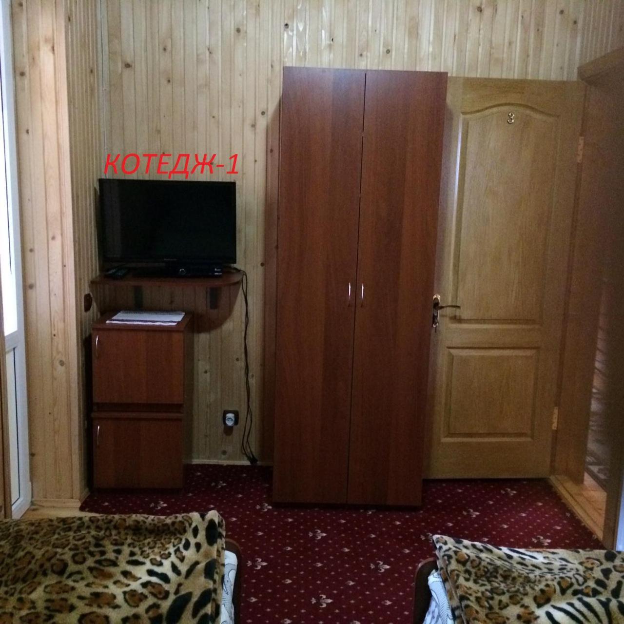 Котедж ,,Тік" 호텔 타타리브 외부 사진